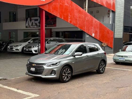 CHEVROLET ONIX 1.0 TURBO FLEX PREMIER AUTOMÁTICO CHEVROLET ONIX 1.0 TURBO FLEX PREMIER AUTOMÁTICO